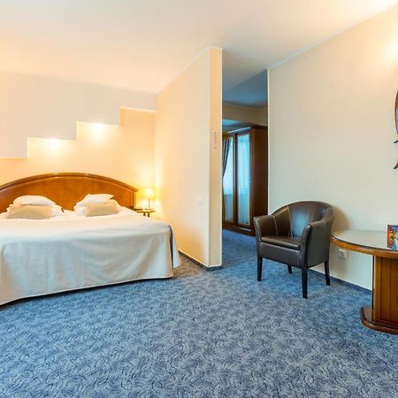 Hotel Ambient Brasov Ruang foto