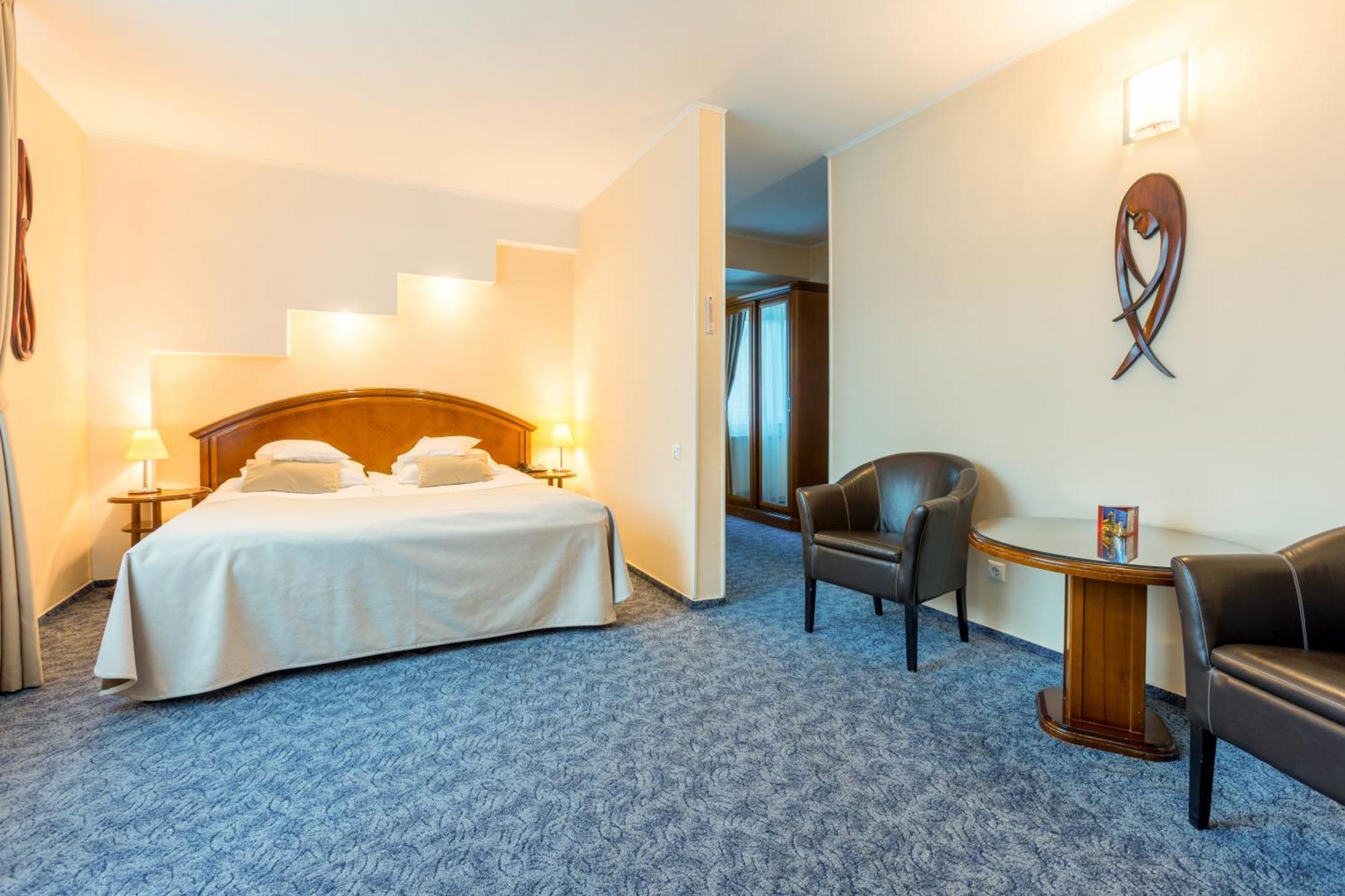 Hotel Ambient Brasov Ruang foto