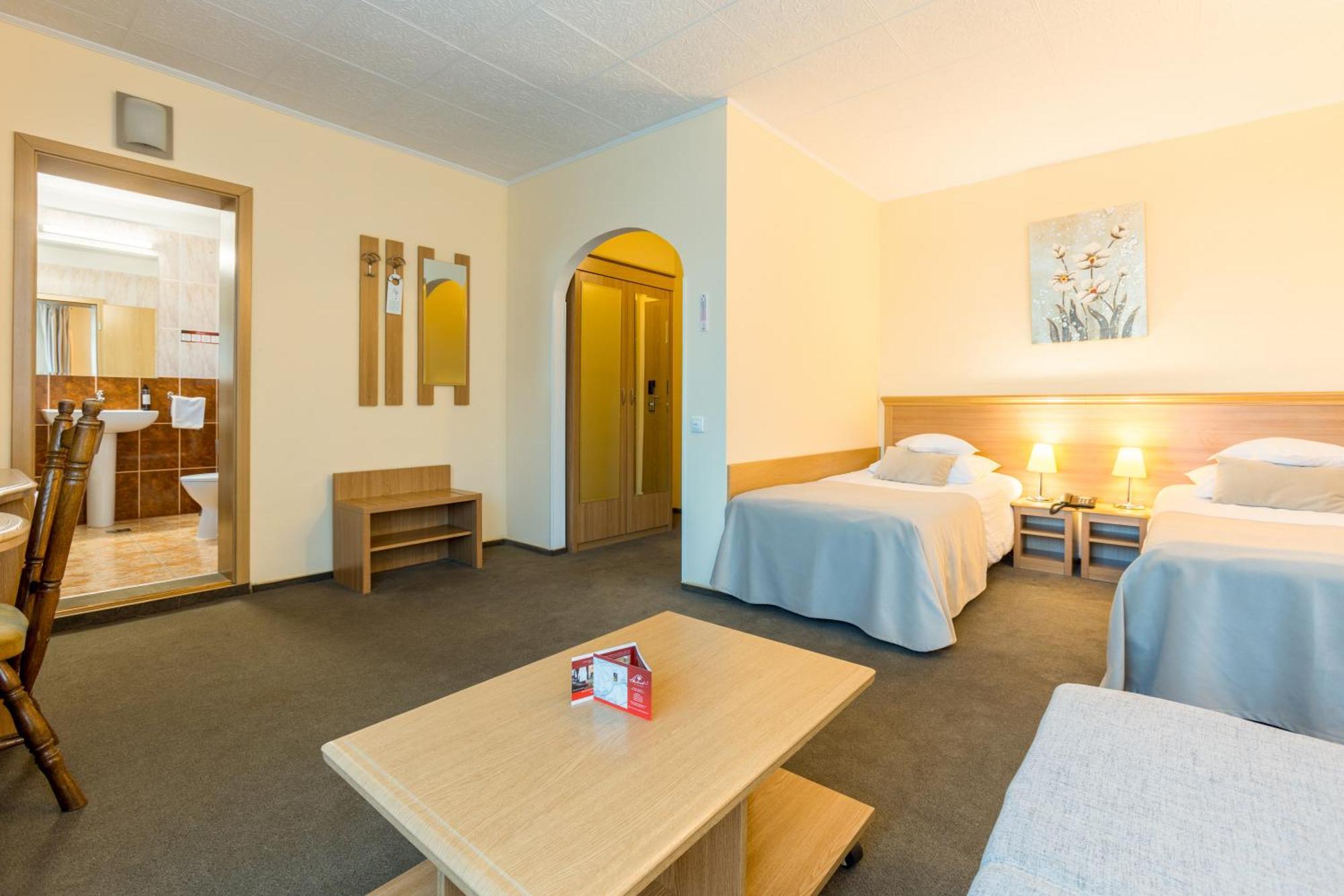 Hotel Ambient Brasov Ruang foto