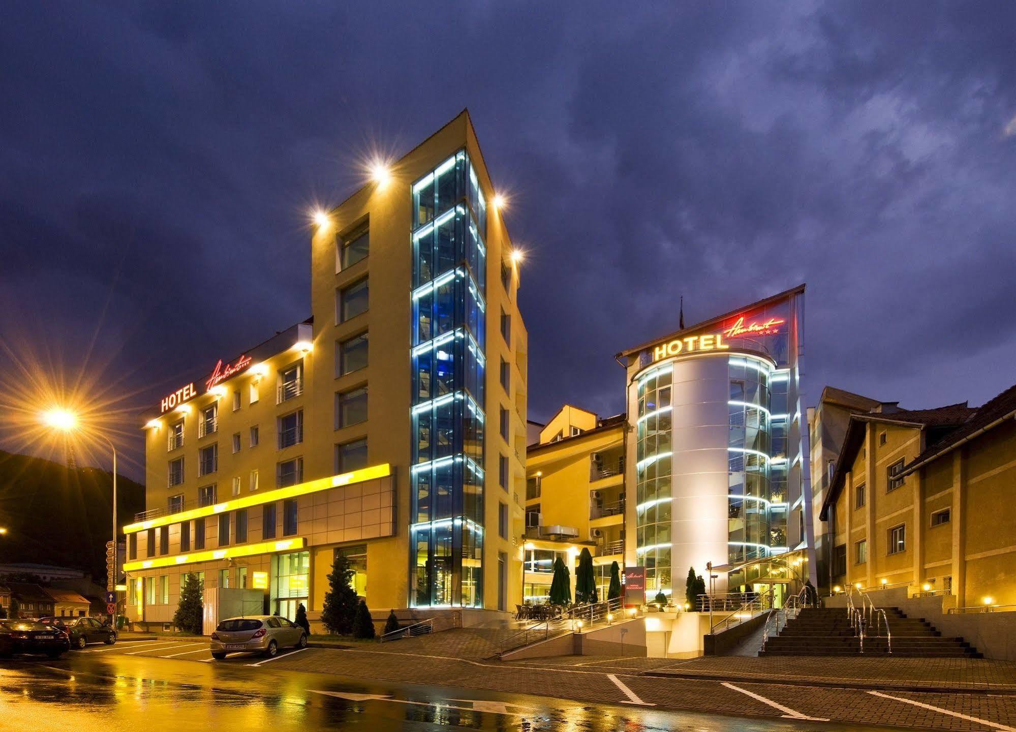 Hotel Ambient Brasov Bagian luar foto